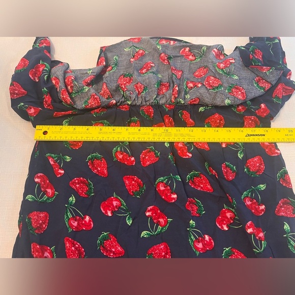 Entro Blue and Red Ruffled Off the Shoulder Blouse with Fruit Print - M - Picture 4 of 6